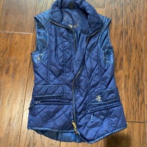 Cute zip up women’s vest
